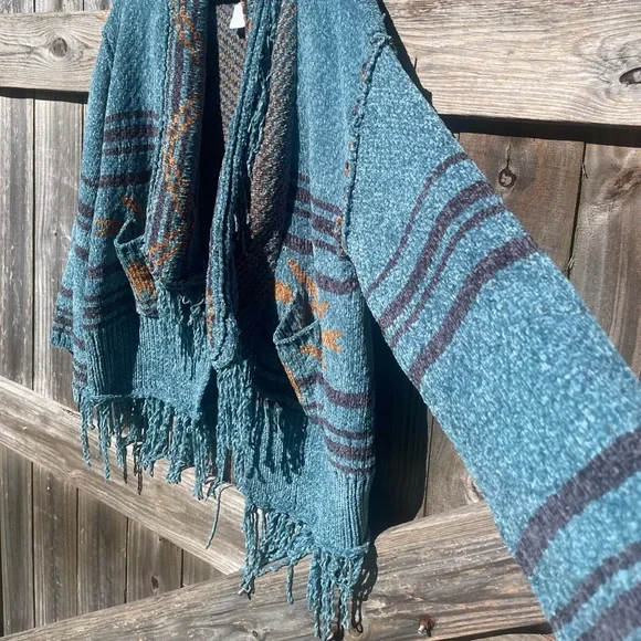 POL Teal and Brown Fringed Southwestern Cardigan - Picture 4 of 13